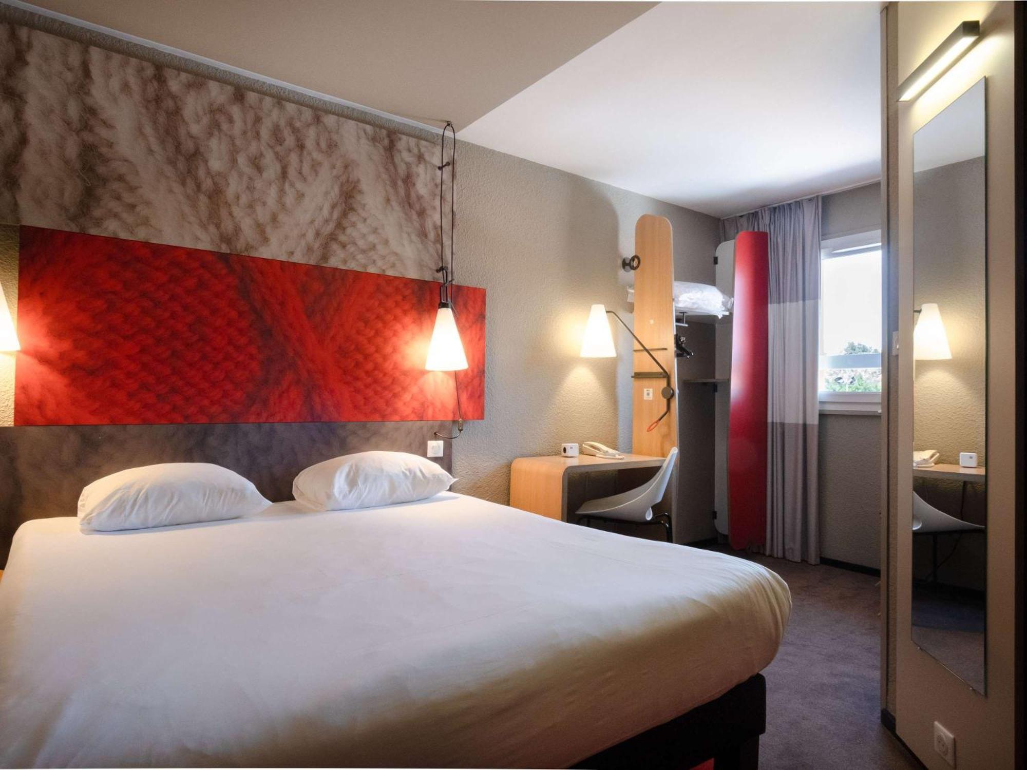 Ibis Montauban Hotel Exterior photo